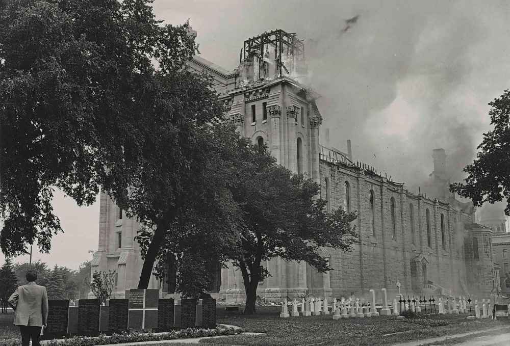 The cathedral on fire. (Winnipeg Free Press files)