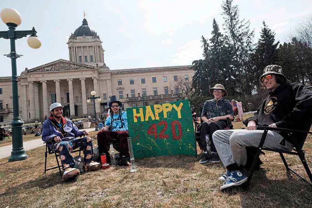 There will be competing 4/20 events this year after some members of the organizing committe left the group over allegations of financial irregularities. (Daniel Crump / Winnipeg Free Press files)