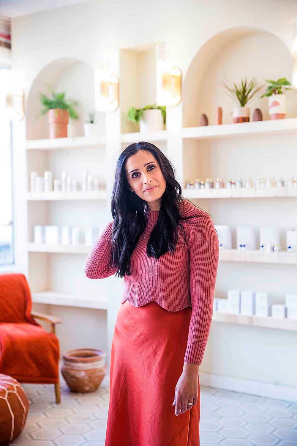 As one of Winnipeg’s most in-demand skin-care gurus, Tina Cable can be a hard lady to get some face time with. (Mikaela MacKenzie / Winnipeg Free Press)