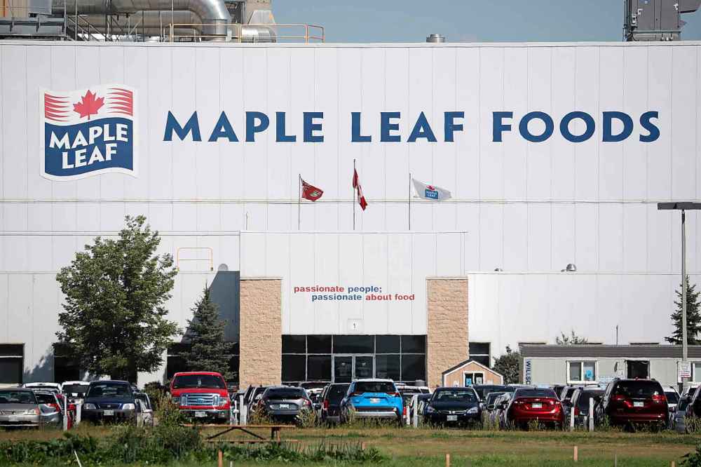 Tim Smith/Brandon Sun Files
Dozens of workers employed at Brandon's Maple Leaf Foods have tested positive for COVID-19.