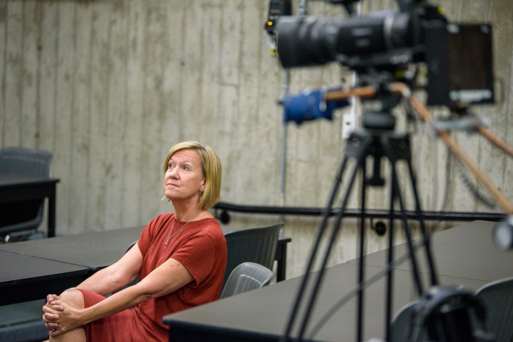 JESSE BOILY / WINNIPEG FREE PRE
New and returning U of W students can expect fall courses to look something like Jane Lothian’s latest classes as the school continues to invest in more cameras, video equipment and software. (Jesse Boily / Winnipeg Free Press)