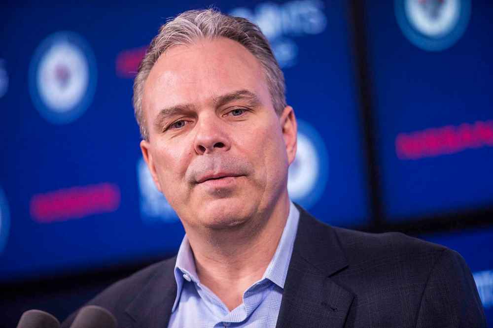 Winnipeg Jets GM Kevin Cheveldayoff has a lot of work to do during the NHL offseason. (Mikaela MacKenzie / Winnipeg Free Press files)