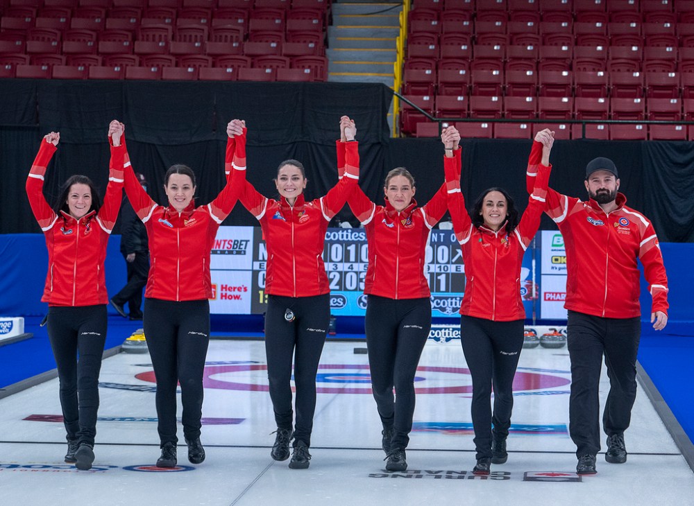 CP
Kerri Einarson (from left), Val Sweeting, Shannon Birchard, Briane Meilleur, alternate Krysten Karwacki and coach Reid Carruthers after winning the Scotties Tournament of Hearts in Thunder Bay in February. (Andrew Vaughan / The Canadian Press files)