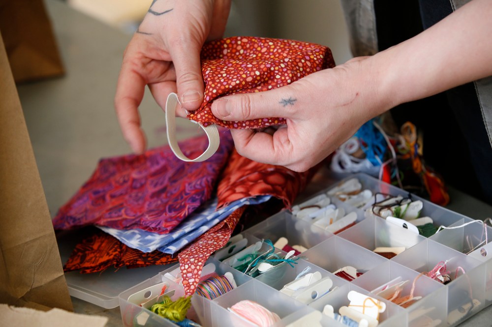 JOHN WOODS / WINNIPEG FREE PRESS
Helga Jakobson on the Crafting Kits at ArtsJunktion: “We’ve also packaged cotton fabric, needles and thread, and instructions to make your own non-medical masks at home. The kits are not only fun and affordable, but also eco-friendly.”