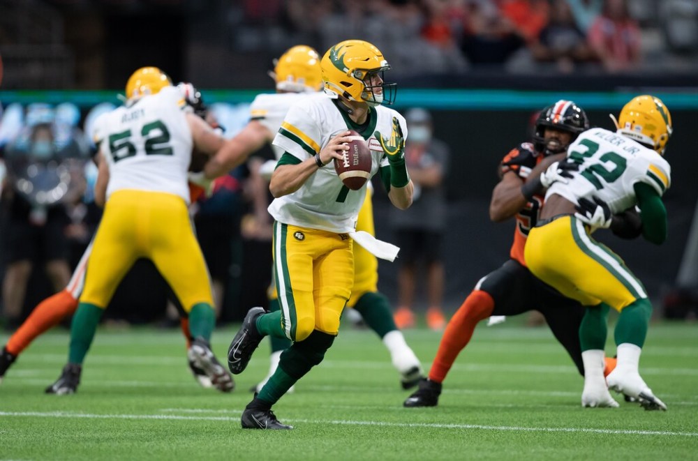 CP
Edmonton has one of the lowest rates of vaccinated personnel, and would not reach the 85 per cent threshold put forth by the league to prevent players from forfeiting a game cheque in the event the cancelled game can't be rescheduled. (Darryl Dyck / The Canadian Press files)