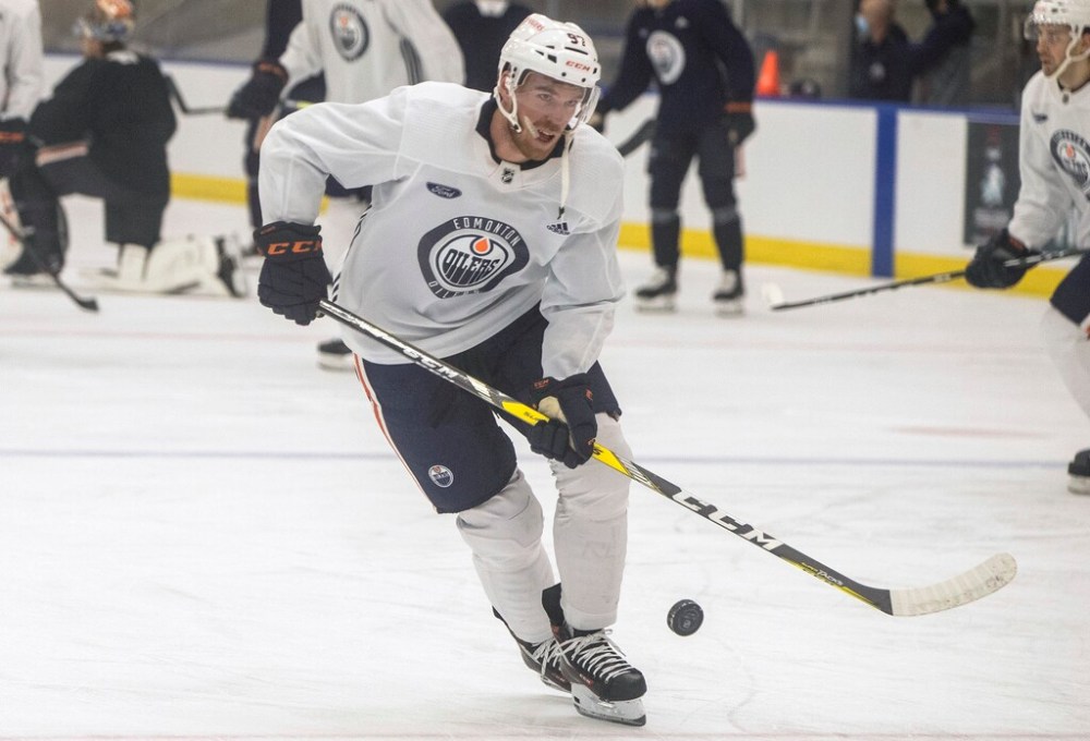 Connor McDavid is one of the best hockey players in the world. (Jason Franson / The Canadian Press files)
