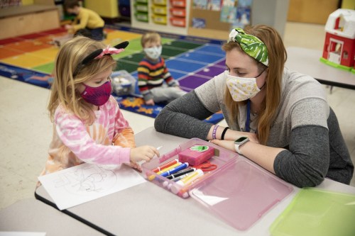 Tribune Media TNS
The majority of substitutes are not supplied with N95 masks at work nor given information about positive cases, substitute teachers say. (Erin Hooley / Chicago Tribune files)