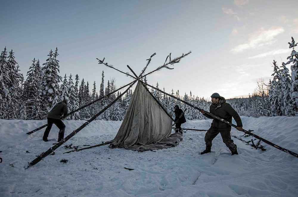 CP
Mohawk Council of Kanesatake Grand Chief Serge Otsi Simon was alone in suggesting the blockades have had their intended impact and should be lifted, at least temporarily. (Jason Franson / The Canadian Press files)