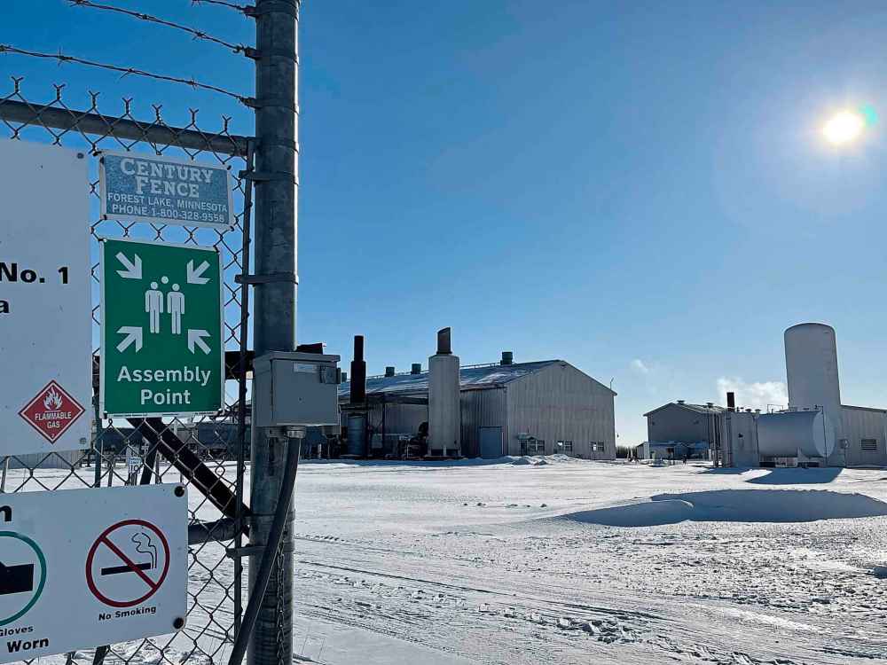 An unstaffed gas-pipeline compressor station outside the town of St. Vincent, Minn., just a few hundred metres away from the Canada-U.S. border and the spot where RCMP officers recovered the bodies of four unidentified Indian nationals Jan. 19 is shown on Tuesday, Jan. 25, 2022.Tue. Investigators believe the family of four was part of a larger group trying to enter the U.S. illegally, and planned to use the compressor station as a meeting point. THE CANADIAN PRESS/James McCarten
