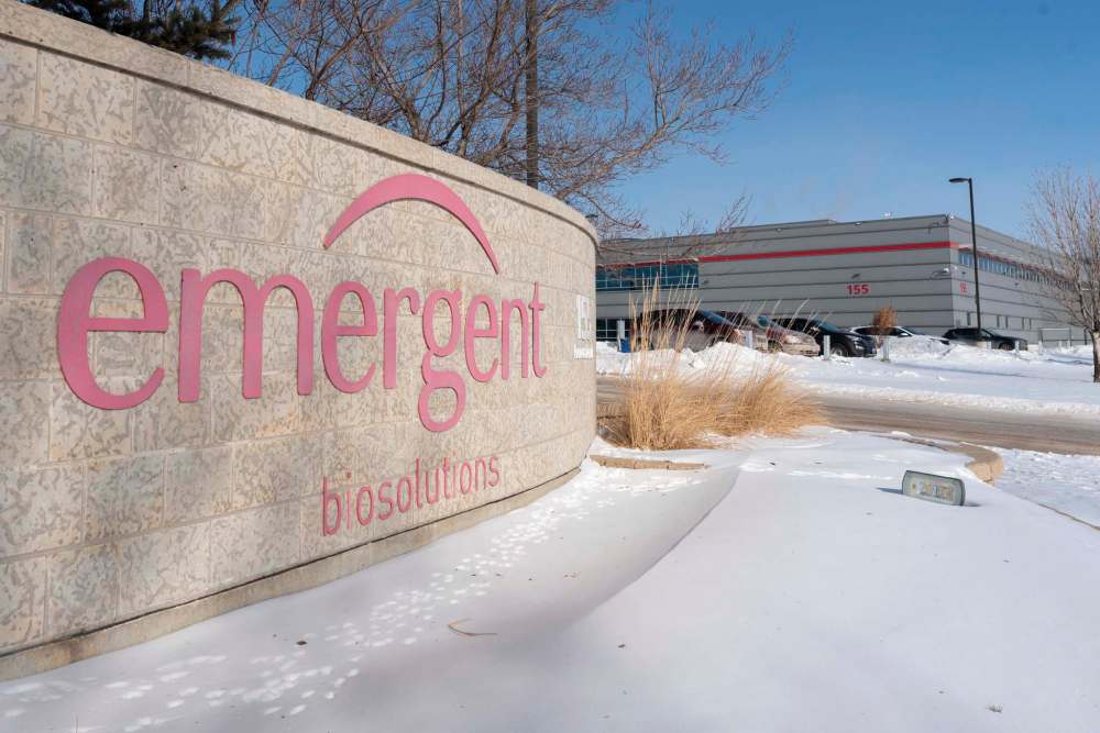 Providence Therapeutics is working with Emergent BioSolutions to handle the finish and filling stages of vaccine production from Emergent's Winnipeg location. (Jess Boily / Winnipeg Free Press files)