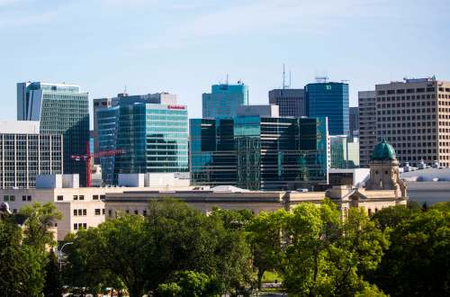 The first quarter of 2021 was called by CBRE ‘the most challenging&rsquo; period to date for the Winnipeg office market, with the vacancy rate downtown rising from 11.3 per cent to 12.9, one of the largest single-quarter movements on record. (Mikaela McKenzie / WinnipegFree Press files)