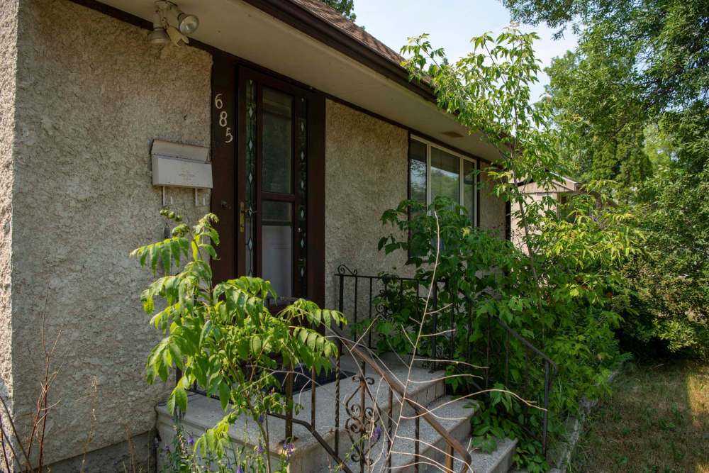 According to the city, Cowap didn’t provide water meter readings between September 2013 and April 2015, making it impossible to catch what it alleges was a leak. (Alex Lupul / Winnipeg Free Press)