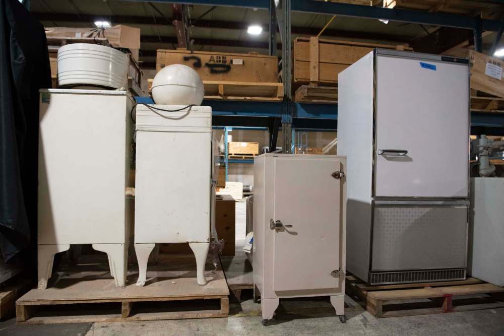 ALEX LUPUL / WINNIPEG FREE PRESS
A variety of fridges at the Manitoba Electrical Museum’s warehouse.
