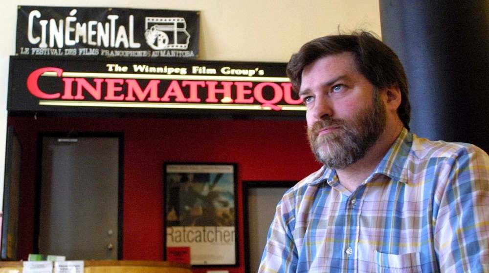 MIKE DEAL / FREE PRESS FILES
Dave Barber was instrumental in bringing a host of non-mainstream and independent films to Winnipeg.