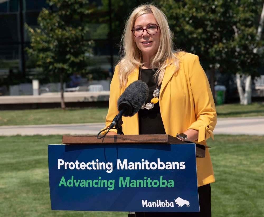 ALEX LUPUL / WINNIPEG FREE PRESS
The provincial Families Department has also seconded a staff member to the partnership. That staffer will help people who need support or resources for housing, employment and other services the department provides, Families Minister Rochelle Squires said.