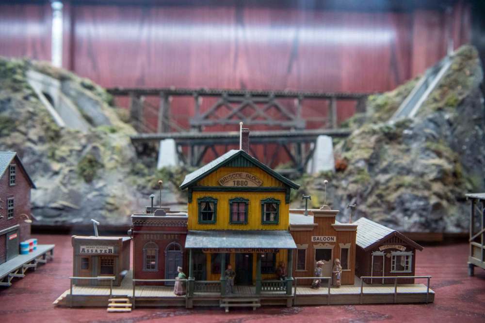 Scale model buildings at the museum were created from scratch by Jock Oliphant in the 1960s. Oliphant was Canada’s first Master Model Railroader. (Alex Lupul / Winnipeg Free Press)