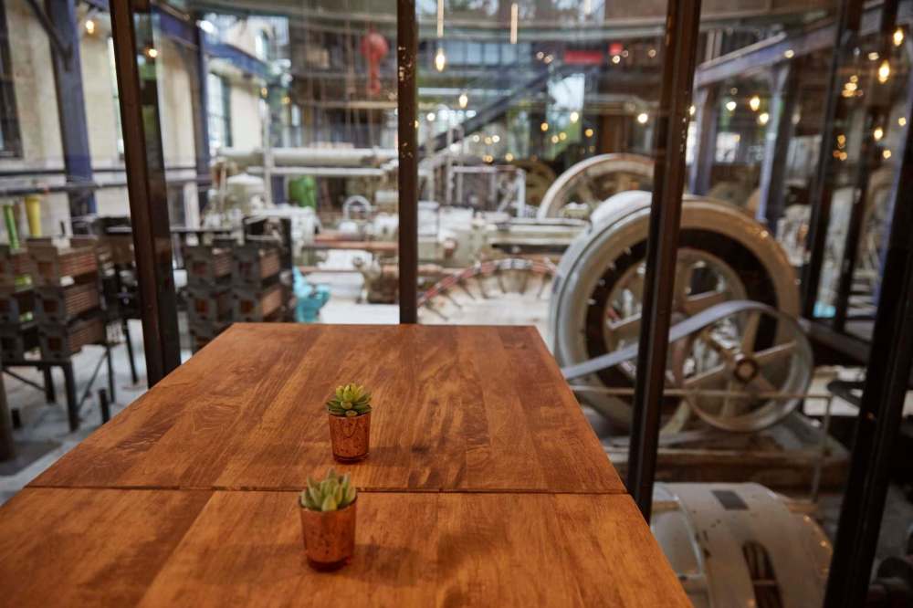 MIKE DEAL / WINNIPEG FREE PRESS
After months of renovations, a new restaurant is opening this month in the historic James Avenue Pumphouse building in the east Exchange District.