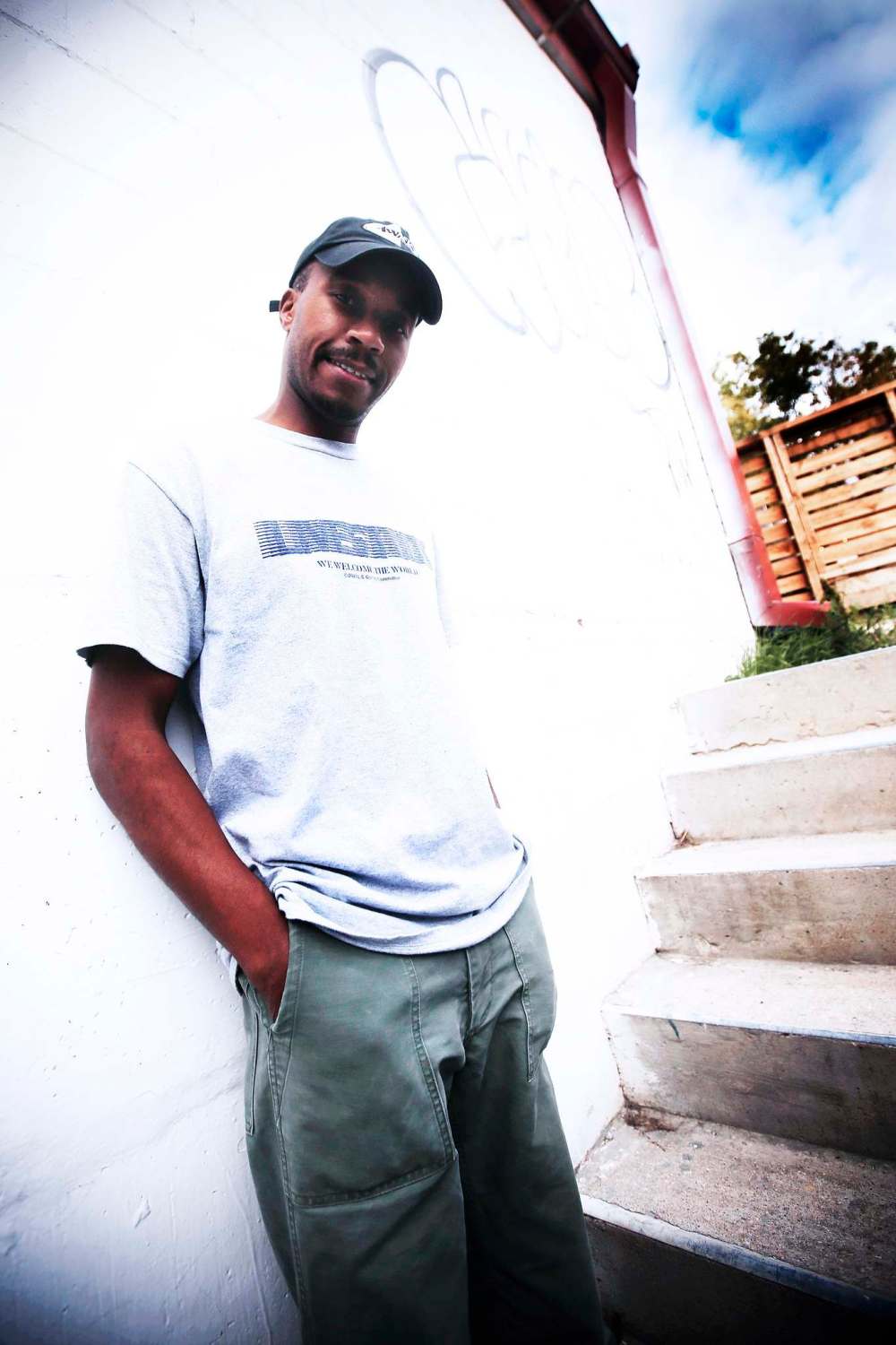 JOHN WOODS / WINNIPEG FREE PRESS
Winnipeg hip-hop singer/rapper Anthony Sannie, a.k.a. Anthony OKS, also worked on a duet with Begonia, called Fortified.