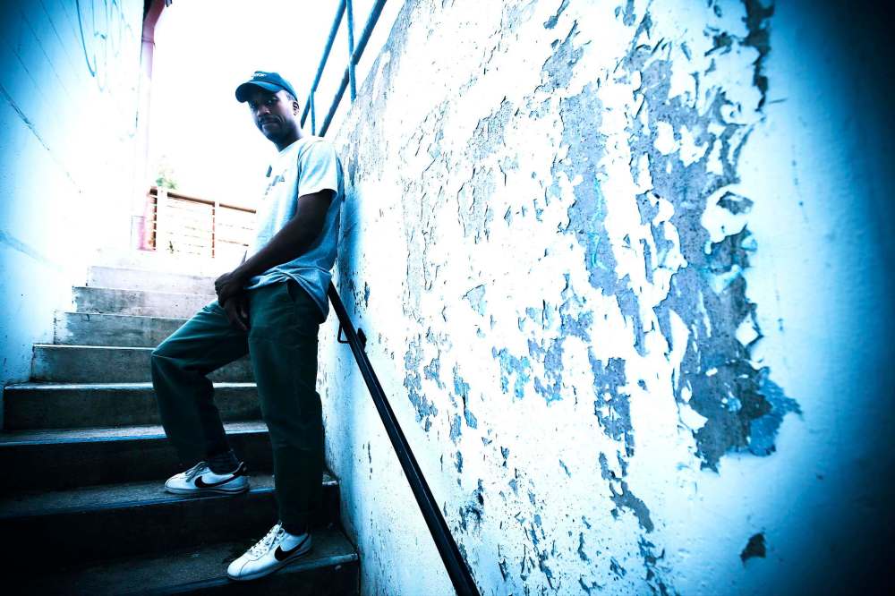 JOHN WOODS / WINNIPEG FREE PRESS
Winnipeg hip-hop singer/rapper Anthony Sannie, aka Anthony OKS, sings about his parents’ struggles with immigration in his new album, In the Garden.