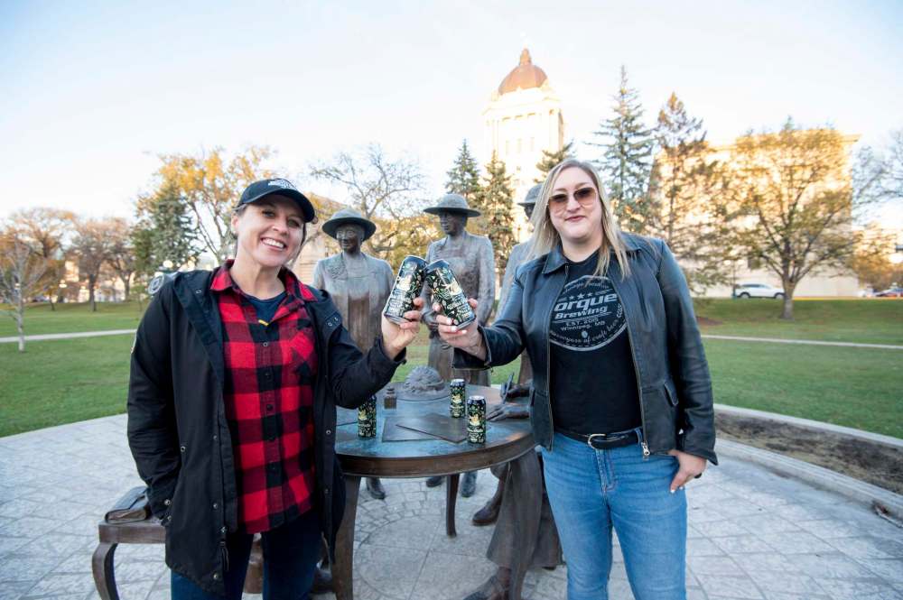 MIKE SUDOMA / Winnipeg Free Press
Kyla Dumanski (left) from Torque Brewing with Erica Campbell, Founder of the Society of Beer Drinking Ladies.