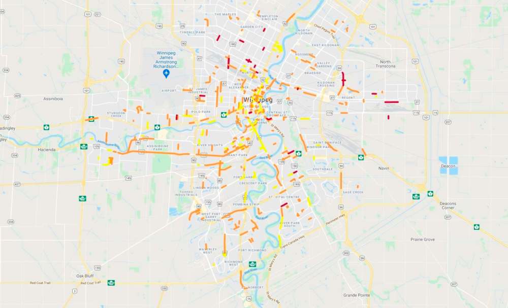 On this city map, orange lines mark streets with lanes that are partially closed, red lines mark streets with lanes that are completely closed, and yellow marks streets with construction yet to come this year. (City of Winnipeg)
