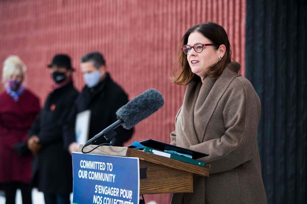 MIKAELA MACKENZIE / WINNIPEG FREE PRESS
Premier Heather Stefanson announced $1.5 million in funding for a 150-bed warming centre that is expected to give homeless people a daytime and overnight place to stay starting Dec. 1.