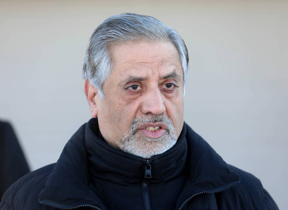 RUTH BONNEVILLE / WINNIPEG FREE PRESS
Subash Bahl, Fort Whyte resident, said his quality of life has deteriorated to the point of applying for medical assistance in dying because he can’t get timely treatment for severe back pain he has endured for more than a year, without relief or a diagnosis.