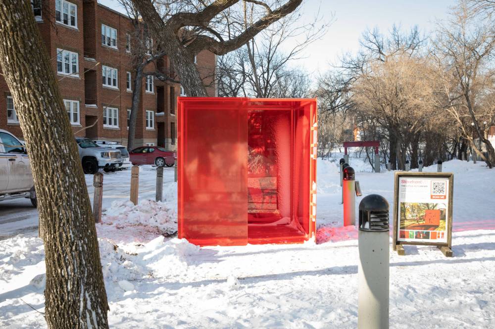 The Little Red Library was particularly popular earlier in the pandemic when public libraries were closed. (Jessica Lee / Winnipeg Free Press)