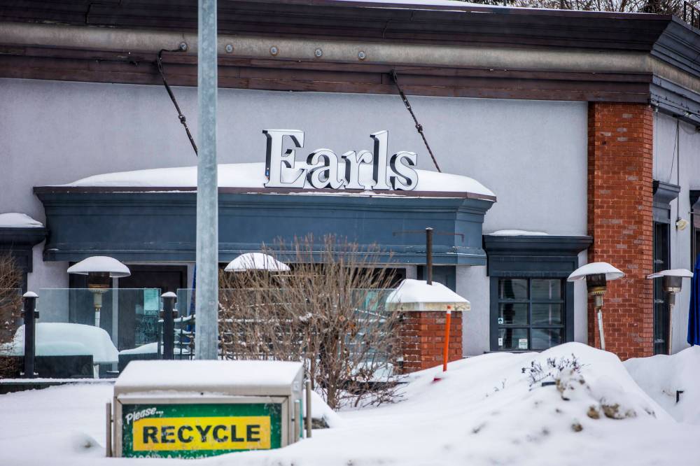 MIKAELA MACKENZIE / WINNIPEG FREE PRESS
The former Earl’s downtown location at the corner of Main Street and York Avenue.
