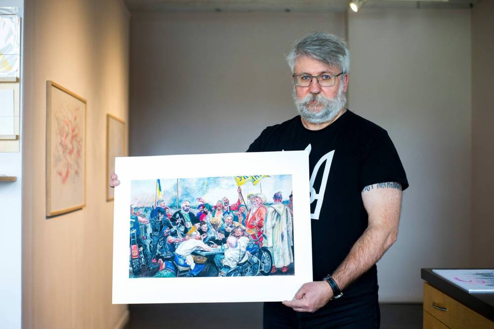 MIKAELA MACKENZIE / WINNIPEG FREE PRESS
Local artist Michael Boss’s Ukrainian grandparents came to Winnipeg in the early 20th century.