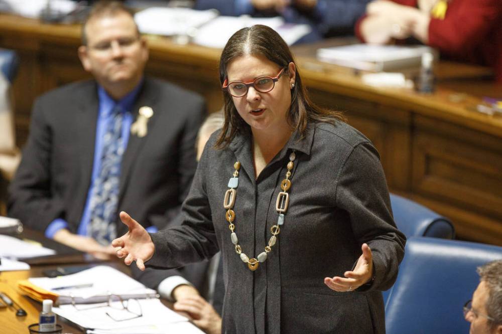 MIKE DEAL / WINNIPEG FREE PRESS
Eileen Clarke, who is the minister for municipal affairs, praised Stefanson for being kind and accused NDP Leader Wab Kinew of trying to “humiliate and tear down” the premier for her response to his question about the death of Indigenous patient Krystal Mousseau in May 2021.