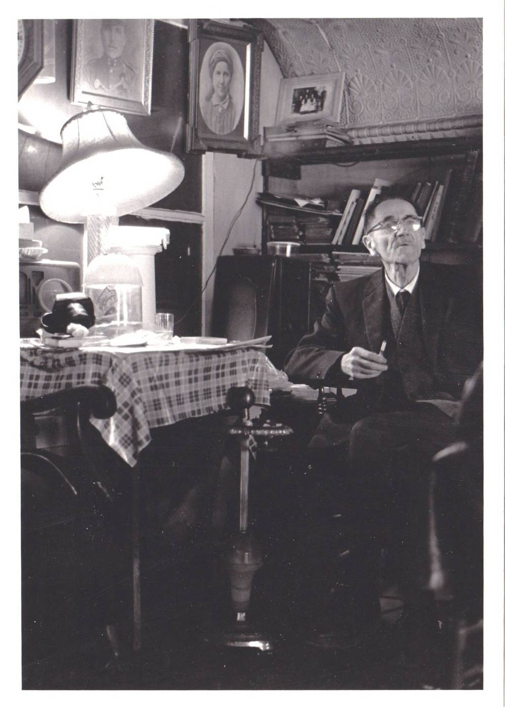 Halya Kuchmij
Until his late 80s, Maydanyk continued to run the church goods store, and to make art in his studio above it.