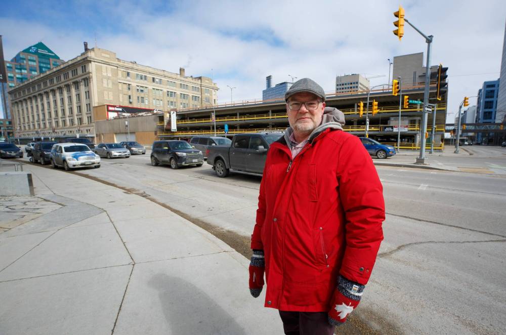 MIKE DEAL / WINNIPEG FREE PRESS
Historian Christian Cassidy is hosting a pair of walking tours offering information on the city’s parkades.