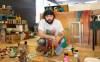 JESSICA LEE / WINNIPEG FREE PRESS
Syrian-born painter Bistyek, 25, was displaced by war.