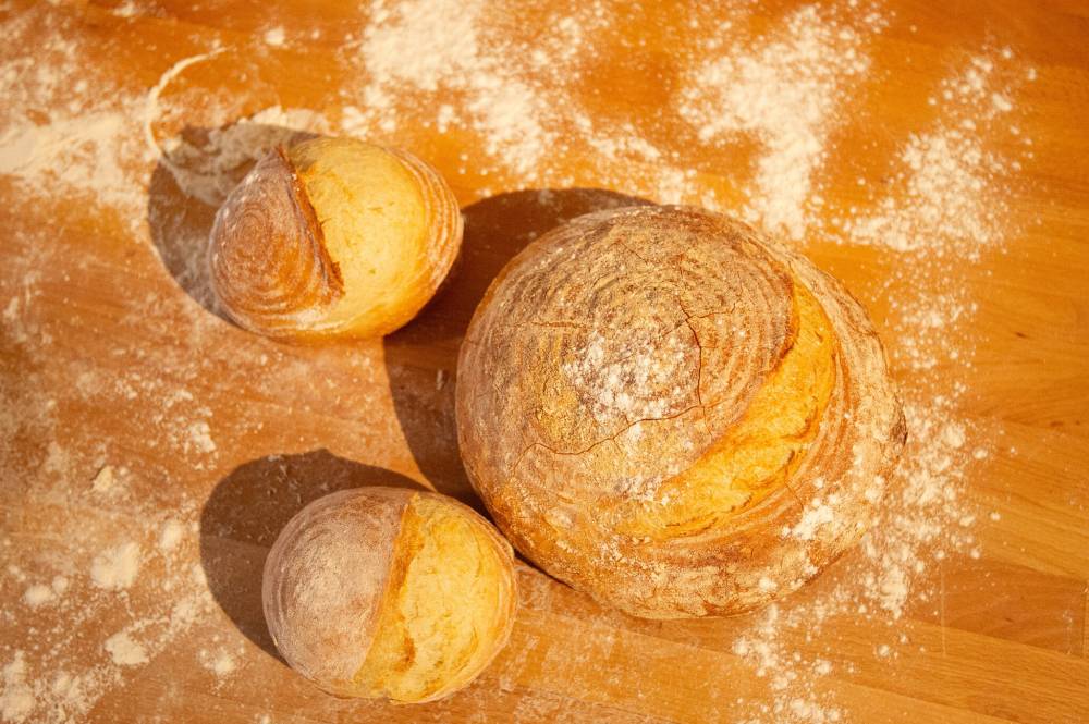 Mike Sudoma / Winnipeg Free Press
Loaves of freshly made bread.