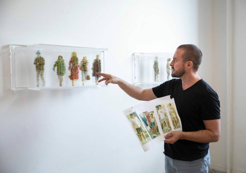 JESSICA LEE / WINNIPEG FREE PRESS
Chris Dorosz uses photographs to construct maquettes out of foam core, then creates art pieces that use globs of paint.