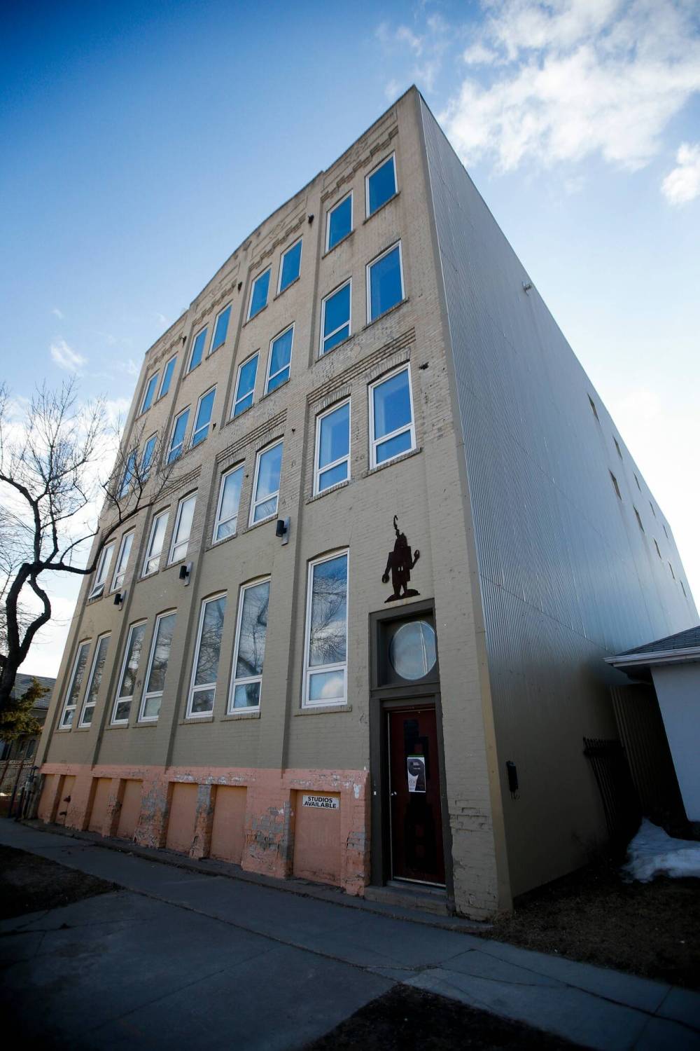 JOHN WOODS / WINNIPEG FREE PRESS
Artlington Studios is located at 618 Arlington St. in the West End.