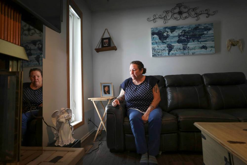 RUTH BONNEVILLE / WINNIPEG FREE PRESS Tracy Sanderson lost one daughter to an opioid overdose and another is currently in recovery.