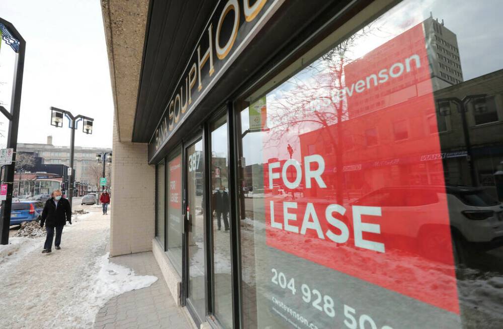 RUTH BONNEVILLE / WINNIPEG FREE PRESS FILES
Winnipeg’s central business district, however, is still a place of echoing corridors and empty offices because a great many of the people who used to work there are now working from home.