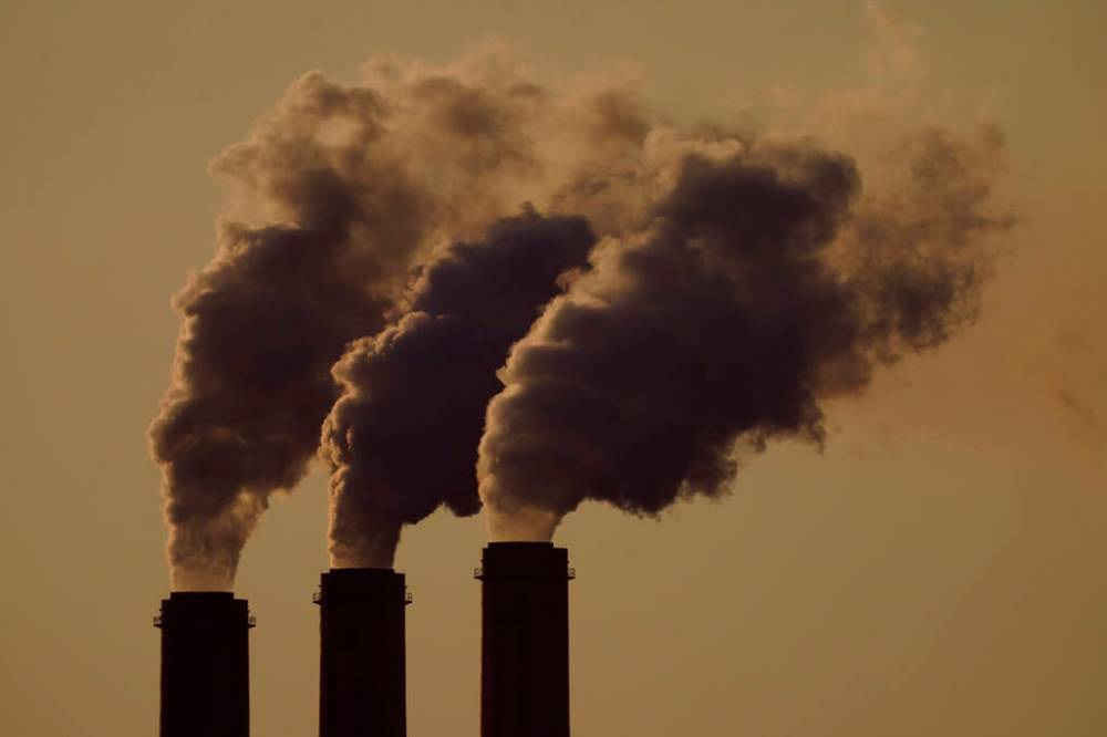 CHARLIE RIEDEL / ASSOCIATED PRESS FILE
Canada has a long way to go to meet its target of reducing emissions to 60 per cent of what they were in 2005 by 2030.