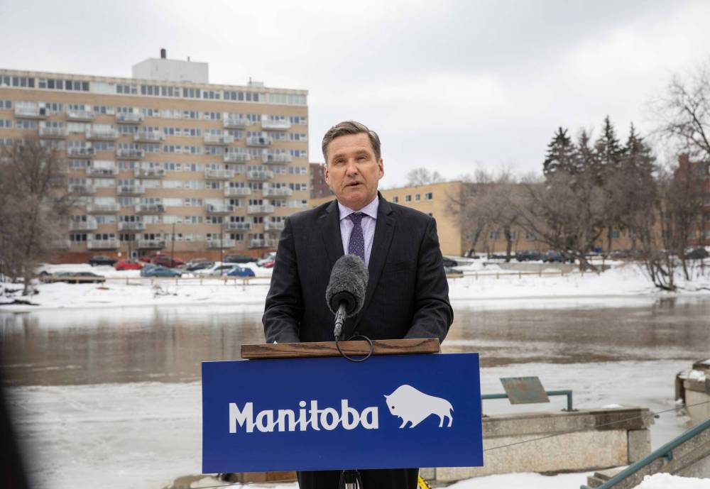 JESSICA LEE / WINNIPEG FREE PRESS
Transportation and Infrastructure Minister Doyle Piwnuik delivers an announcement on the flooding forecast in Manitoba Wednesday outside the Legislative Building.
