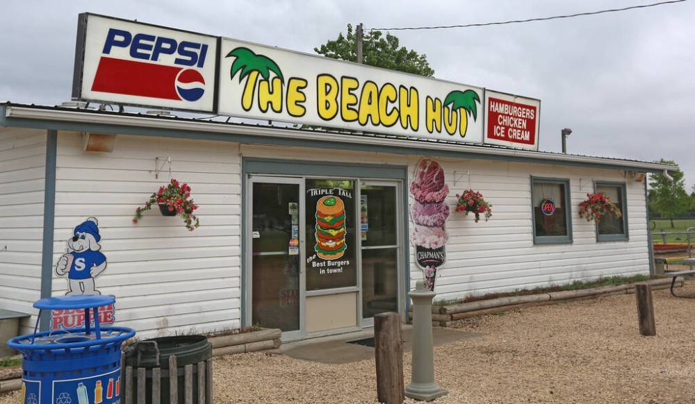 Jillian Austin
The Beach Hut has been part of the Killarney community since the 1950s.