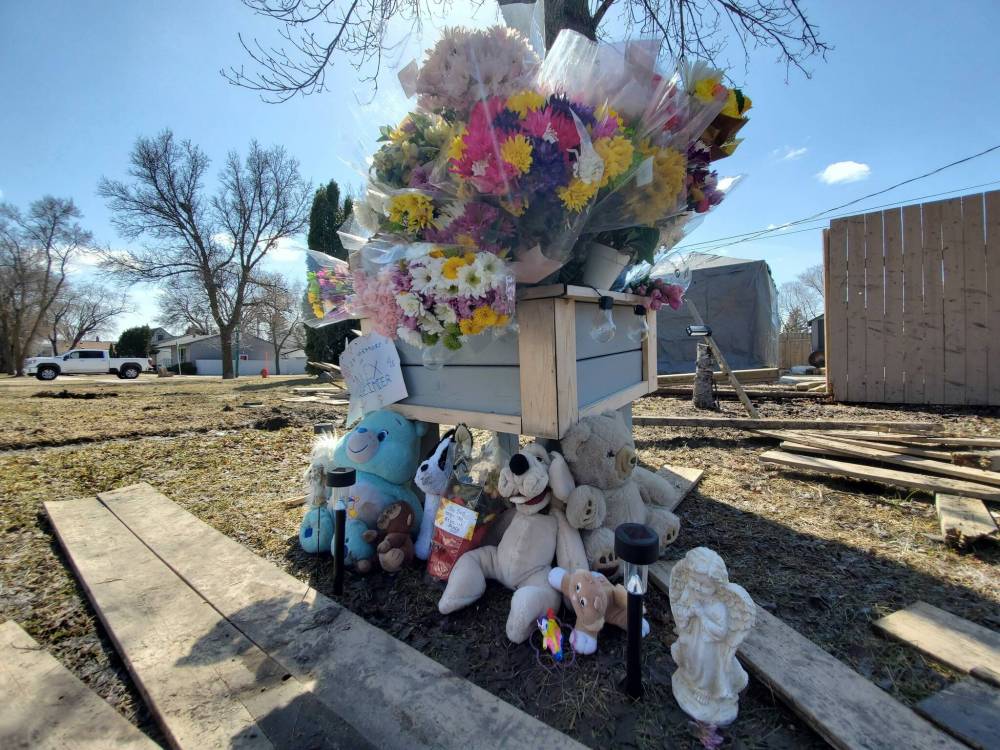 Katlyn Streilein / Winnipeg Free PressWord of Reimer's death spread through her extensive circle of friends and loved ones after Sunday’s crash.