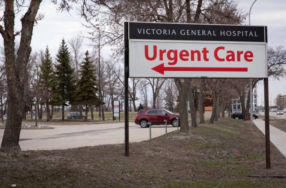 JESSICA LEE / WINNIPEG FREE PRESS FILES
Shared Health data from this week reveals that nearly 14 per cent of patients who visited Winnipeg emergency rooms and urgent-care clinics in March left without receiving care.