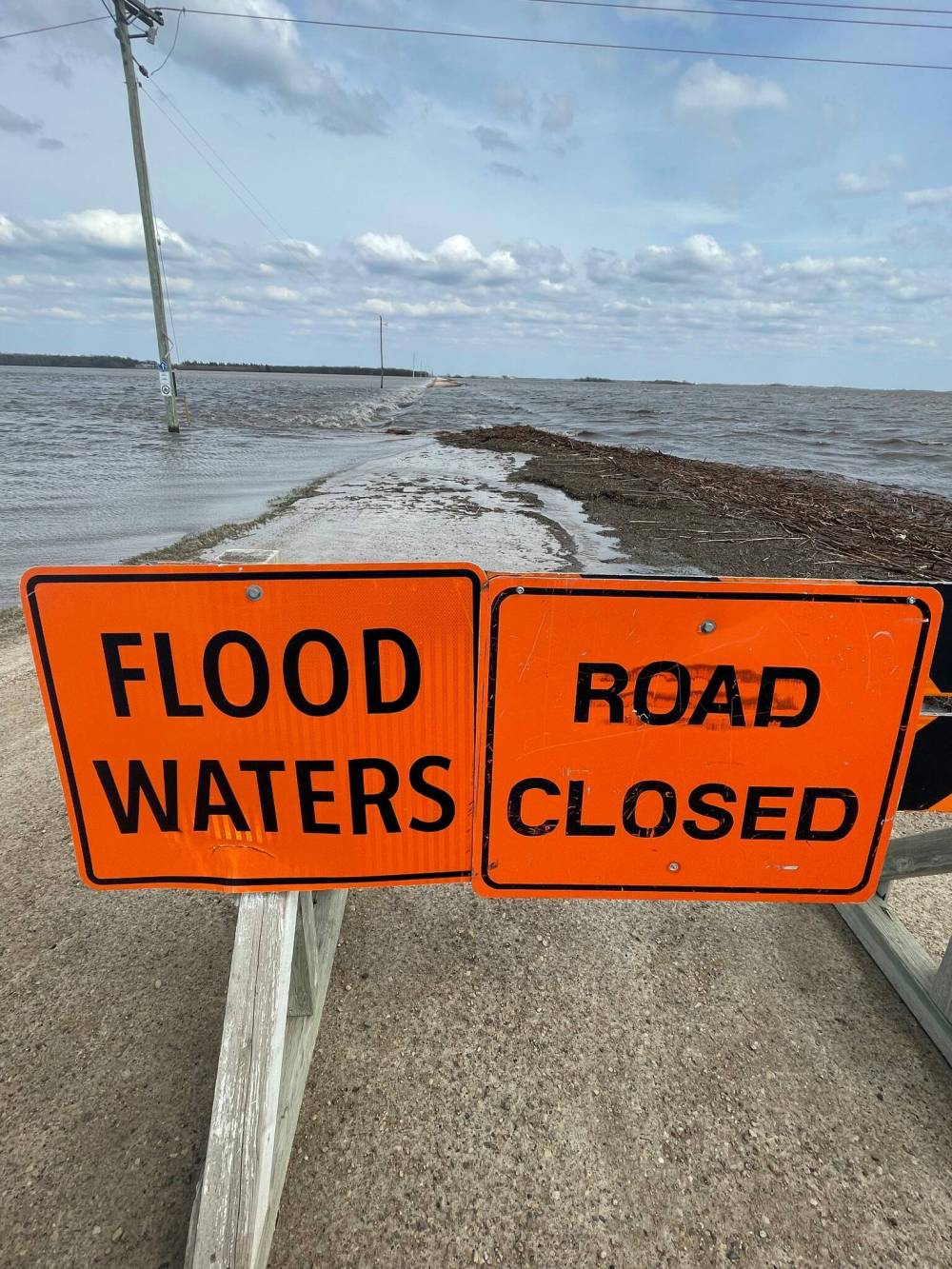 Gillian Potvin photo
Flooding just south of St. Adolphe, east side of Red River. A gravel road leading to Gillian Potvin’s home, just south of St. Adolphe, is underwater amid severe flooding in the Red River Valley.