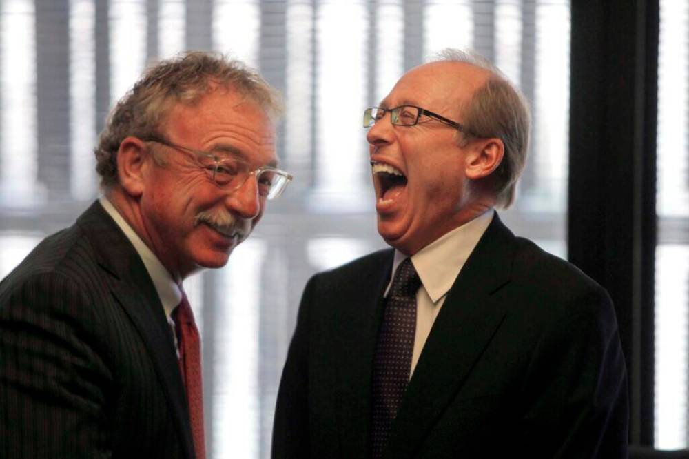 BORIS MINKEVICH / WINNIPEG FREE PRESS FILES
Pictured former mayor Sam Katz, right, and Phil Sheegl. Project Dioxide ran parallel to RCMP Project Dalton, the multi-year, multimillion-dollar fraud investigation into the construction of the Winnipeg Police Service headquarters.