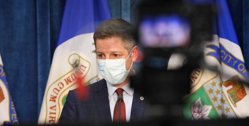 RUTH BONNEVILLE / WINNIPEG FREE PRESS
Mayor Brian Bowman repeated his call for a broad public inquiry into a string of city hall controversies from 2004-2014.