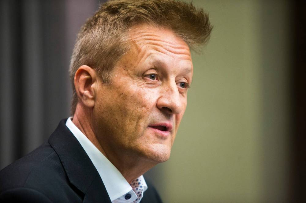 Infrastructure Minister Ron Schuler wouldn't answer a question about why he isn't promoting vaccines. (Mikaela MacKenzie / Winnipeg Free Press)