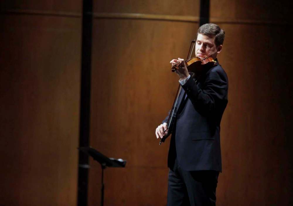 Bruce Bumstead / Brandon Sun files
Brandon-born violinist James Ehnes brought his sterling artistry to Vivaldi’s The Four Seasons.