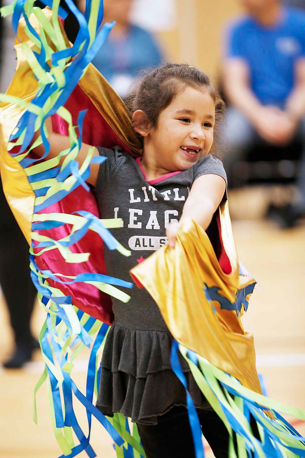 JOHN WOODS / WINNIPEG FREE PRESS
Electrice Traverse dances at the drop-in powwow club. Anyone in the community can attend free of charge.